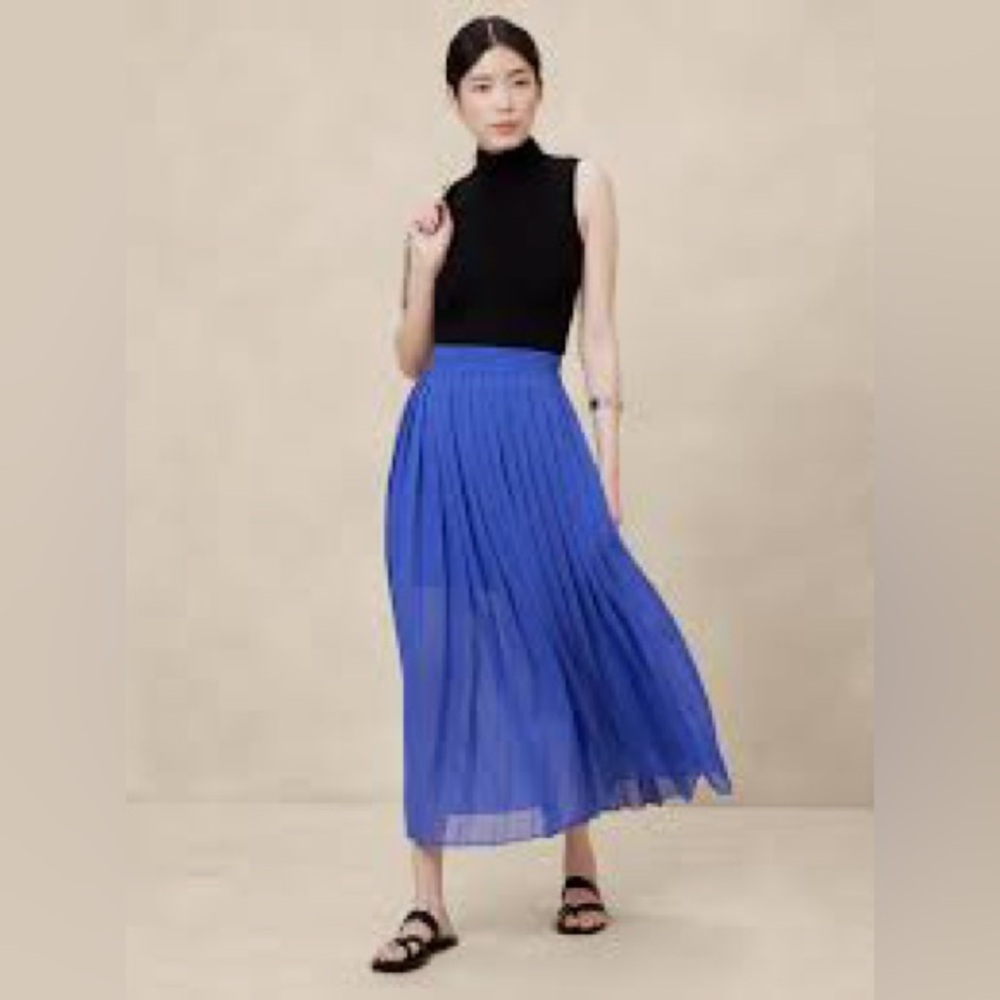 Banana Republic | NWT Pleated Ruched Waist Maxi Skirt Boho Blue, Small Petite